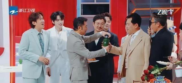 观众看着都, tenan 观众看着都, tenan