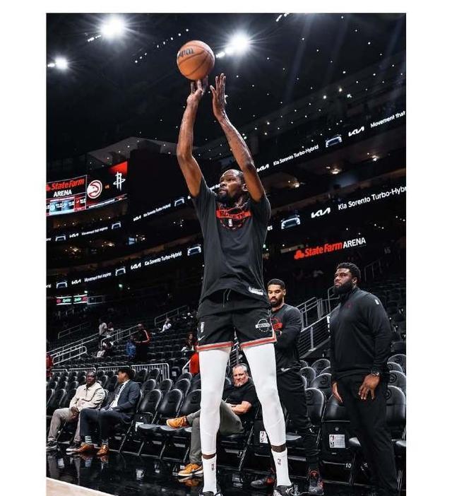 申京等年轻, 迷沸腾 申京等年轻, 迷沸腾