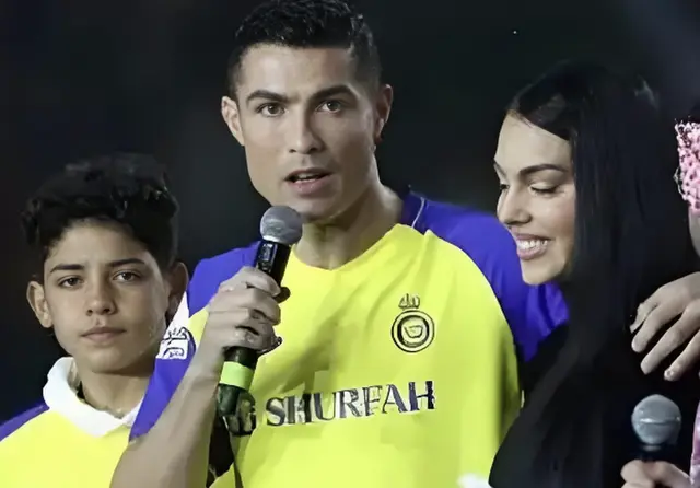 C罗在沙特 C罗在沙特